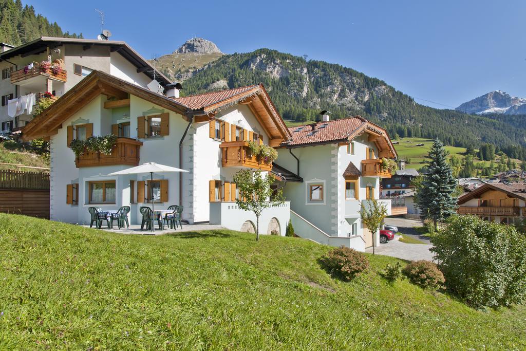 Cesa La Doe Majons Διαμέρισμα Campitello di Fassa Εξωτερικό φωτογραφία